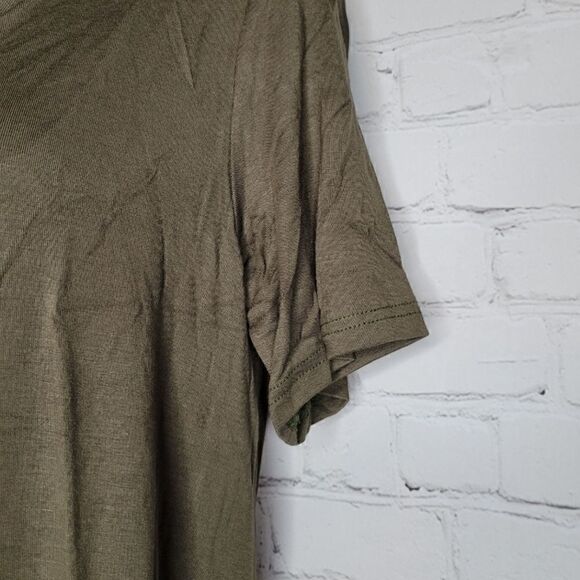 Women's V Neck Short Sleeve Top Small - Picture 3 of 4